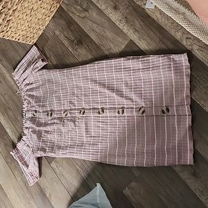 Off should slim fitting dress